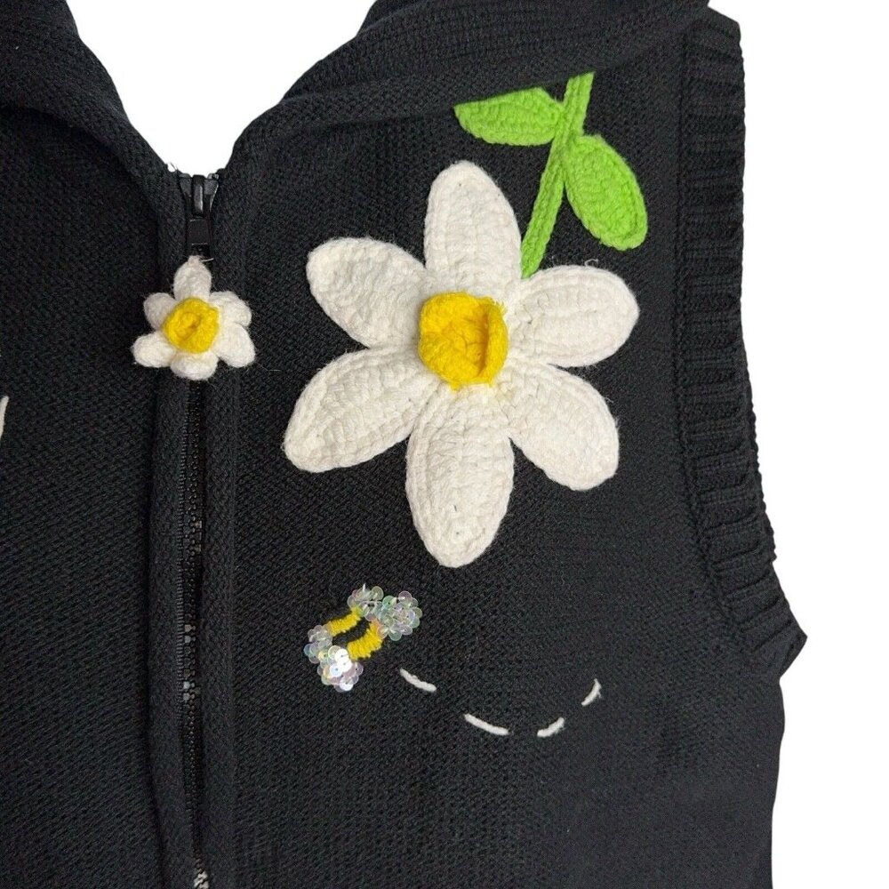 Quacker Factory Sweater Vest Daisy Bees Hooded Zip Up Embellished Embroidered Lg - Picture 8 of 11